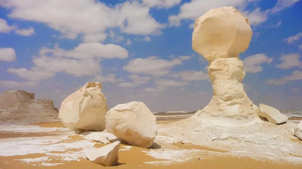 White Desert El Frafra Egypt Travel Booking